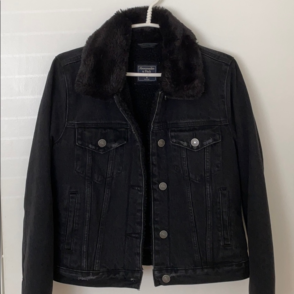 Abercrombie & Fitch Sherpa Lined Denim Jacket NWOT